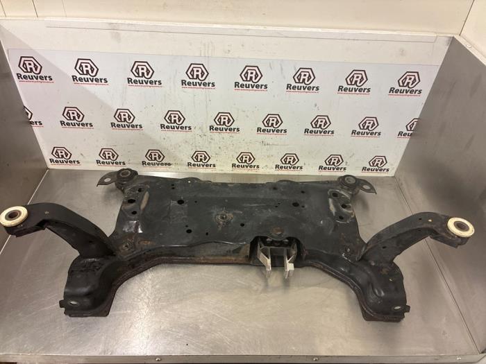 Gebruikte Subframe Ford C-Max (DXA) 1.0 Ti-VCT EcoBoost 12V 125 Prijs € 150,00 Margeregeling aangeboden door Autorecycling Reuvers B.V.