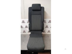 Gebruikte Achter Stoel Ford C-Max (DXA) 1.0 Ti-VCT EcoBoost 12V 125 Prijs € 75,00 Margeregeling aangeboden door Autorecycling Reuvers B.V.