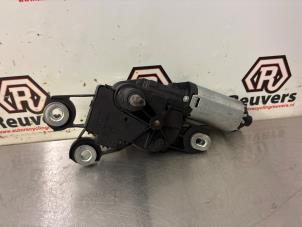 Gebruikte Ruitenwissermotor achter Seat Leon (1P1) 1.6 Prijs € 15,00 Margeregeling aangeboden door Autorecycling Reuvers B.V.