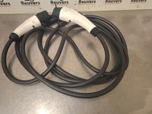 Gebruikte Oplaadkabel hybride Chevrolet Volt 1.4 16V Prijs € 100,00 Margeregeling aangeboden door Autorecycling Reuvers B.V.