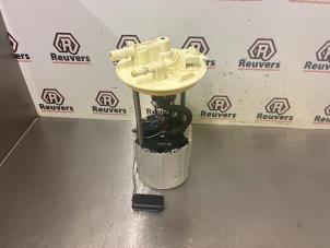 Gebruikte Benzinepomp Chevrolet Volt 1.4 16V Prijs € 75,00 Margeregeling aangeboden door Autorecycling Reuvers B.V.