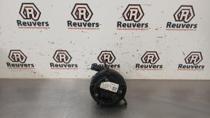 Gebruikte Extra waterpomp Chevrolet Volt 1.4 16V Prijs € 25,00 Margeregeling aangeboden door Autorecycling Reuvers B.V.