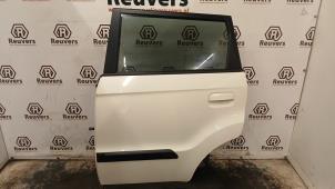 Gebruikte Deur 4Deurs links-achter Kia Soul I (AM) 1.6 CRDi 16V Prijs € 175,00 Margeregeling aangeboden door Autorecycling Reuvers B.V.