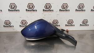 Gebruikte Buitenspiegel rechts Peugeot 208 I (CA/CC/CK/CL) 1.2 Vti 12V PureTech 82 Prijs € 50,00 Margeregeling aangeboden door Autorecycling Reuvers B.V.