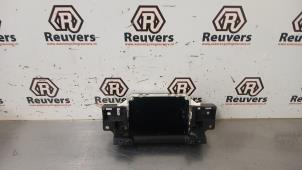 Gebruikte Display Interieur Ford Focus 3 1.6 Ti-VCT 16V 105 Prijs € 50,00 Margeregeling aangeboden door Autorecycling Reuvers B.V.