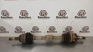 Gebruikte Cardanas links-voor (VWA) Ford Focus 3 1.6 Ti-VCT 16V 105 Prijs € 50,00 Margeregeling aangeboden door Autorecycling Reuvers B.V.