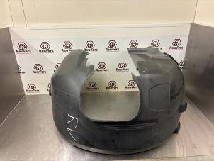 Gebruikte Modderkuip Ford Focus 3 1.6 Ti-VCT 16V 105 Prijs € 20,00 Margeregeling aangeboden door Autorecycling Reuvers B.V.