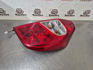 Gebruikte Achterlicht rechts Hyundai i10 (F5) 1.1i 12V Prijs € 35,00 Margeregeling aangeboden door Autorecycling Reuvers B.V.