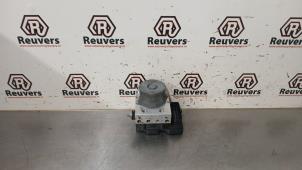 Gebruikte ABS Pomp Mercedes CLA (117.3) 1.6 CLA-200 16V Prijs € 60,00 Margeregeling aangeboden door Autorecycling Reuvers B.V.