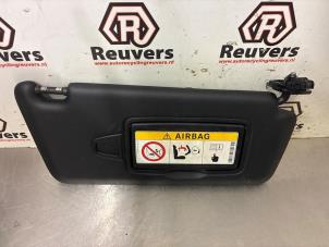 Gebruikte Zonneklep Mercedes CLA (117.3) 1.6 CLA-200 16V Prijs € 10,00 Margeregeling aangeboden door Autorecycling Reuvers B.V.