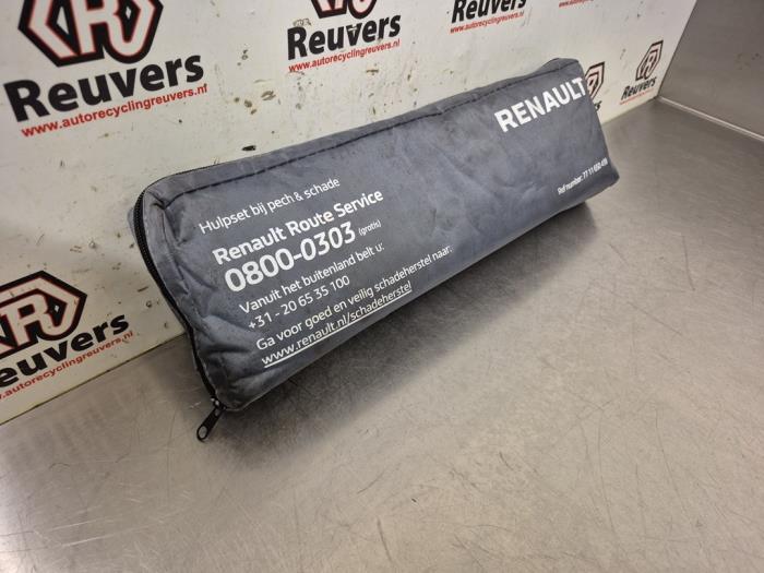 EHBO kit van een Renault Zoé (AG) R90 2015