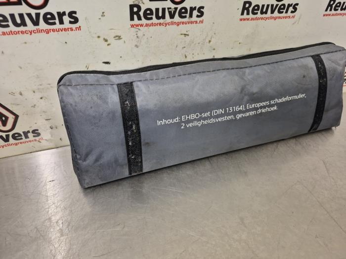 EHBO kit van een Renault Zoé (AG) R90 2015