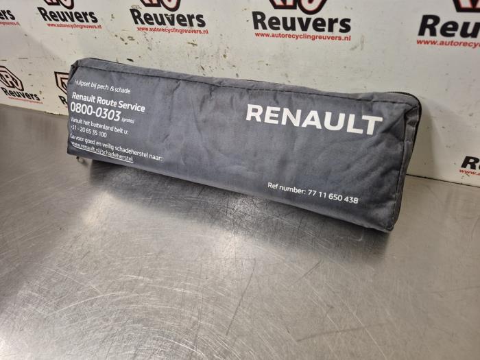 EHBO kit van een Renault Zoé (AG) R90 2015