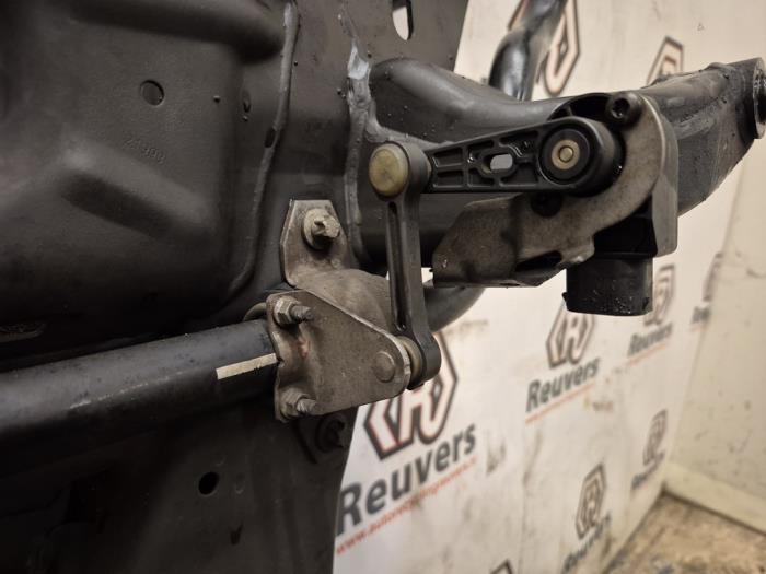 Subframe van een Mercedes-Benz CLA (117.3) 1.6 CLA-200 16V 2016