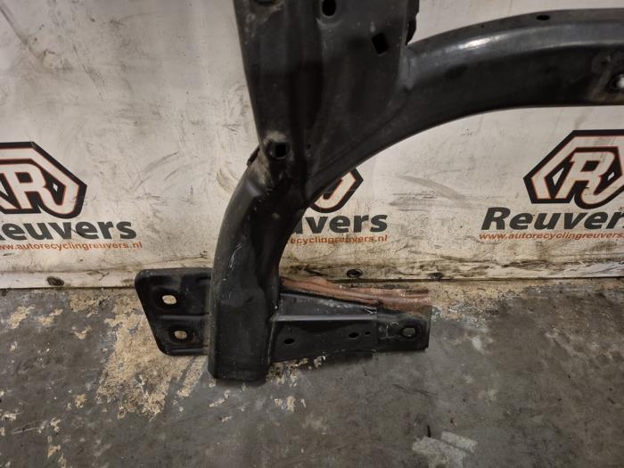 Subframe van een Mercedes-Benz CLA (117.3) 1.6 CLA-200 16V 2016