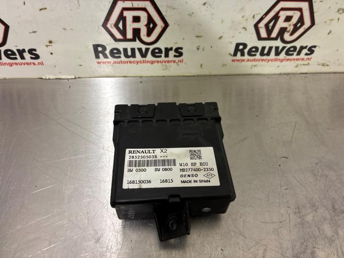 Gebruikte Koeling Module Peugeot 107 1.0 12V Prijs € 20,00 Margeregeling aangeboden door Autorecycling Reuvers B.V.