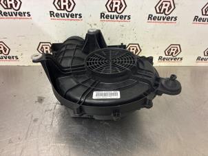 Gebruikte Koelvin Renault Zoé (AG) R90 Prijs € 90,00 Margeregeling aangeboden door Autorecycling Reuvers B.V.