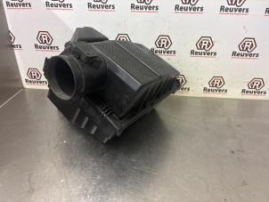 Gebruikte Luchtfilterhuis Landrover Range Rover Sport (LS) 4.2 V8 32V Supercharged Prijs € 60,00 Margeregeling aangeboden door Autorecycling Reuvers B.V.