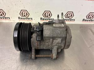 Gebruikte Aircopomp Jeep Grand Cherokee (WH/WK) 4.7i V8 Prijs € 300,00 Margeregeling aangeboden door Autorecycling Reuvers B.V.