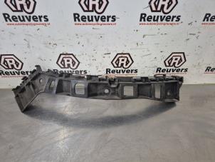 Gebruikte Bumpersteun links-achter Volkswagen Scirocco (137/13AD) 1.4 TSI 160 16V Prijs € 15,00 Margeregeling aangeboden door Autorecycling Reuvers B.V.