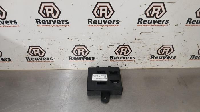 Gebruikte Computer Body Control Renault Clio IV Estate/Grandtour (7R) 1.5 Energy dCi 90 FAP Prijs € 30,00 Margeregeling aangeboden door Autorecycling Reuvers B.V.