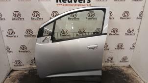 Gebruikte Portier 4Deurs links-voor Chevrolet Spark (M300) 1.0 16V Bifuel Prijs € 100,00 Margeregeling aangeboden door Autorecycling Reuvers B.V.