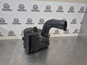 Gebruikte Luchtfilterhuis Renault Megane III Grandtour (KZ) 1.5 dCi 110 Prijs € 25,00 Margeregeling aangeboden door Autorecycling Reuvers B.V.
