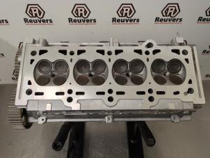 Gebruikte Cilinderkop Chrysler PT Cruiser 2.0 16V Prijs € 300,00 Margeregeling aangeboden door Autorecycling Reuvers B.V.