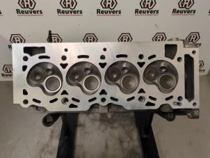 Gebruikte Cilinderkop Ford StreetKa 1.6i Prijs € 350,00 Margeregeling aangeboden door Autorecycling Reuvers B.V.