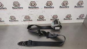 Gebruikte Veiligheidsgordel links-voor Renault Captur (2R) 1.5 Energy dCi 90 FAP Prijs € 60,00 Margeregeling aangeboden door Autorecycling Reuvers B.V.