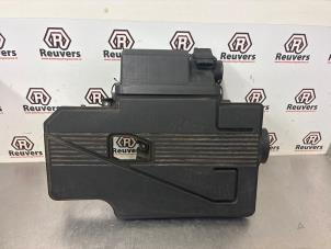 Gebruikte Luchtfilterhuis Suzuki SX4 (EY/GY) 1.6 16V VVT Comfort,Exclusive Autom. Prijs € 20,00 Margeregeling aangeboden door Autorecycling Reuvers B.V.