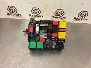 Gebruikte Zekeringkast Peugeot 208 I (CA/CC/CK/CL) 1.0 Vti 12V PureTech Prijs € 40,00 Margeregeling aangeboden door Autorecycling Reuvers B.V.