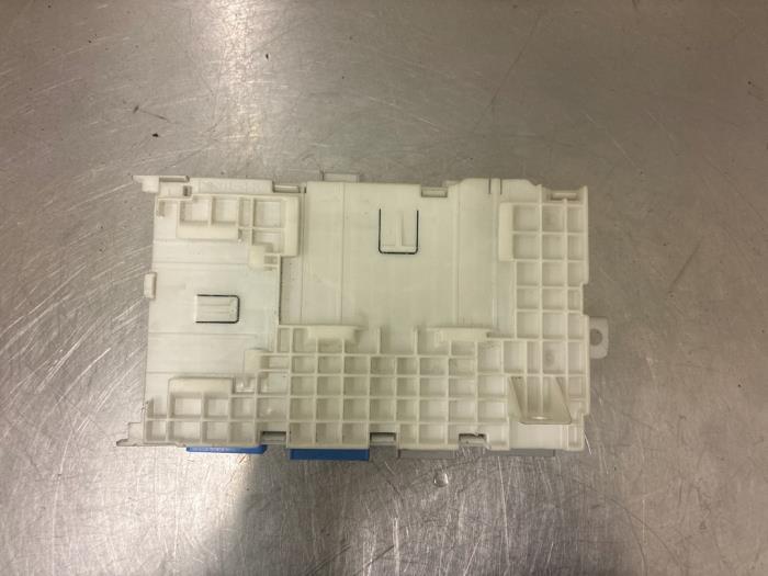 Computer Body Control van een Mazda 3 Sport (BL14/BLA4/BLB4) 1.6i MZR 16V 2011