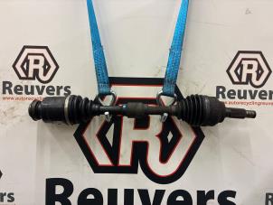 Gebruikte Steekas rechts-voor Mazda 3 Sport (BL14/BLA4/BLB4) 1.6i MZR 16V Prijs € 45,00 Margeregeling aangeboden door Autorecycling Reuvers B.V.