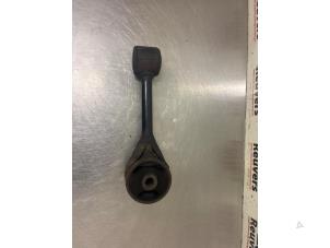 Gebruikte Motorrubber Daihatsu Materia 1.3 16V Prijs € 25,00 Margeregeling aangeboden door Autorecycling Reuvers B.V.