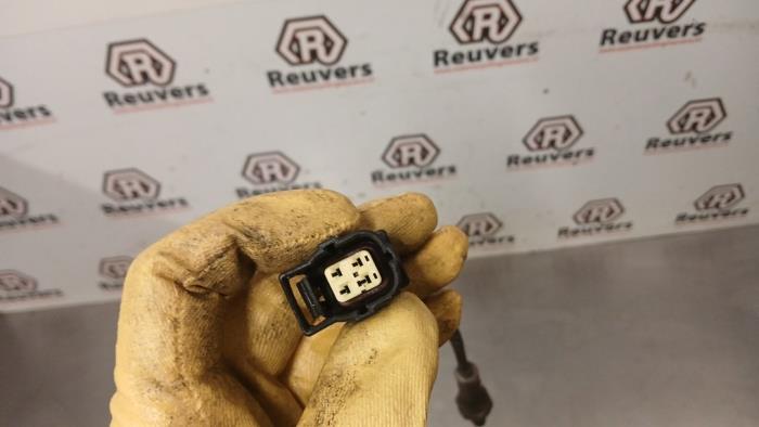 Lambda Sonde van een Dodge Journey 2.7 V6 R/T 24V FFV 2008