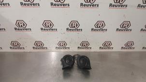 Gebruikte Claxon Dodge Journey 2.7 V6 R/T 24V FFV Prijs € 20,00 Margeregeling aangeboden door Autorecycling Reuvers B.V.