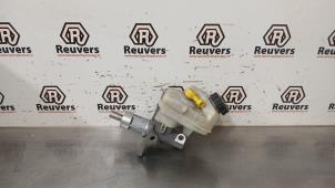 Gebruikte Hoofdremcilinder Opel Astra J Sports Tourer (PD8/PE8/PF8) 1.4 Turbo 16V Prijs € 30,00 Margeregeling aangeboden door Autorecycling Reuvers B.V.