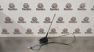 Gebruikte Antenne Renault Zoé (AG) 46kW Prijs € 35,00 Margeregeling aangeboden door Autorecycling Reuvers B.V.