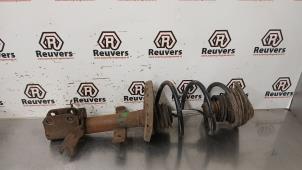 Gebruikte Mac Phersonpoot rechts-voor Renault Zoé (AG) 46kW Prijs € 35,00 Margeregeling aangeboden door Autorecycling Reuvers B.V.