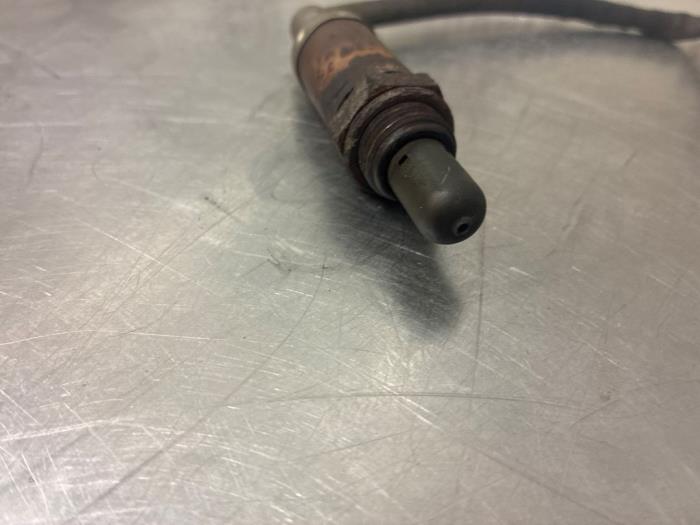 Lambda Sonde van een BMW 5 serie (E39) 523i 24V 1999