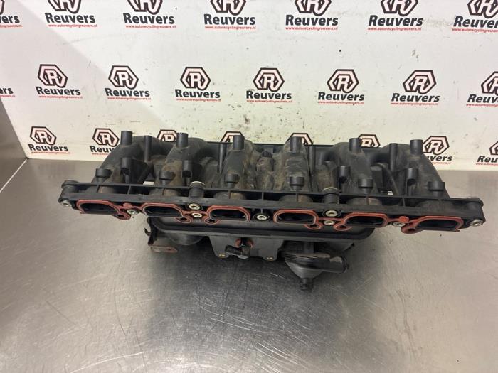 Gebruikte Spruitstuk Inlaat BMW 5 serie (E39) 523i 24V Prijs € 50,00 Margeregeling aangeboden door Autorecycling Reuvers B.V.