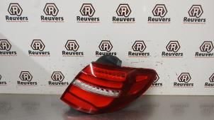 Gebruikte Achterlicht rechts Mercedes B Electric Drive (W242) B-250 e Prijs € 125,00 Margeregeling aangeboden door Autorecycling Reuvers B.V.