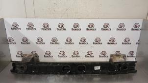 Gebruikte Bumperframe achter Mercedes B Electric Drive (W242) B-250 e Prijs € 25,00 Margeregeling aangeboden door Autorecycling Reuvers B.V.