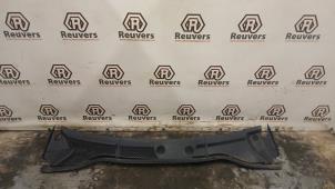 Gebruikte Paravan Mercedes B Electric Drive (W242) B-250 e Prijs € 25,00 Margeregeling aangeboden door Autorecycling Reuvers B.V.