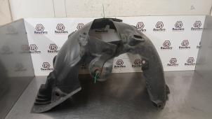 Gebruikte Modderkuip Renault Megane III Grandtour (KZ) 1.2 16V TCE 115 Prijs € 40,00 Margeregeling aangeboden door Autorecycling Reuvers B.V.