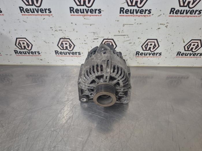 Gebruikte Dynamo Renault Grand Scénic II (JM) 1.6 16V Prijs € 35,00 Margeregeling aangeboden door Autorecycling Reuvers B.V.