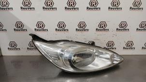 Gebruikte Rechter Koplamp Ford Ka II 1.2 Prijs € 60,00 Margeregeling aangeboden door Autorecycling Reuvers B.V.