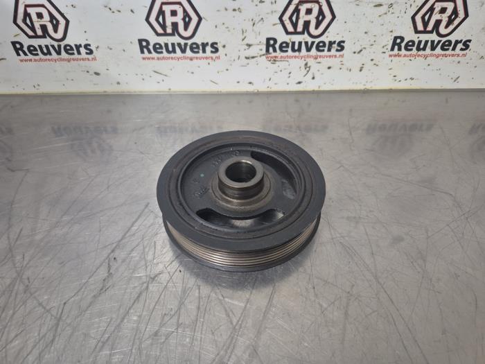 Gebruikte Krukas Poelie Renault Clio IV (5R) 0.9 Energy TCE 90 12V Prijs € 20,00 Margeregeling aangeboden door Autorecycling Reuvers B.V.