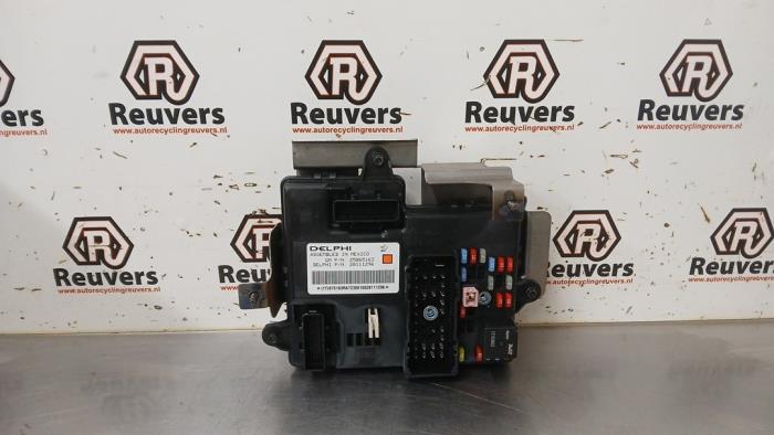 Gebruikte Module Bodycontrol Chevrolet HHR 2.4 16V Prijs € 150,00 Margeregeling aangeboden door Autorecycling Reuvers B.V.